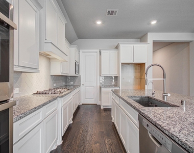 10223 Wylde Point Lane - Photo Thumbnail 15