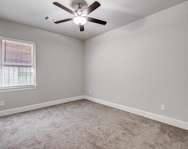10223 Wylde Point Lane - Photo Thumbnail 25