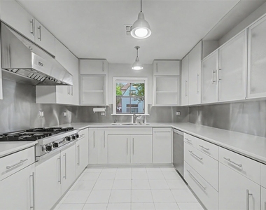 2723 Nottingham Street - Photo Thumbnail 16
