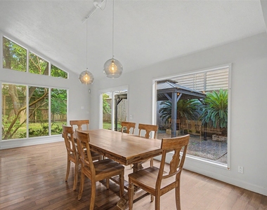 2723 Nottingham Street - Photo Thumbnail 11