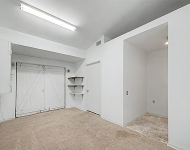 2723 Nottingham Street - Photo Thumbnail 41