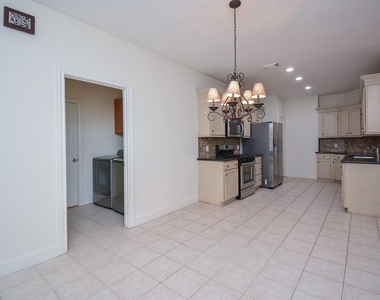 16407 N Eldridge Parkway - Photo Thumbnail 13