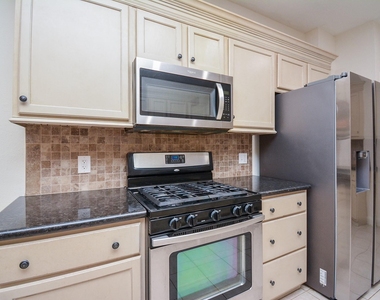 16407 N Eldridge Parkway - Photo Thumbnail 16