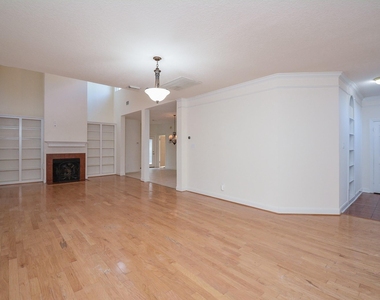 16407 N Eldridge Parkway - Photo Thumbnail 6