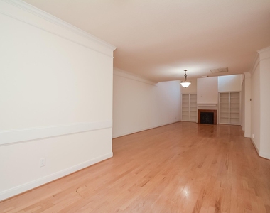 16407 N Eldridge Parkway - Photo Thumbnail 5
