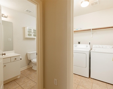 10218 W Palm Lake Drive - Photo Thumbnail 17