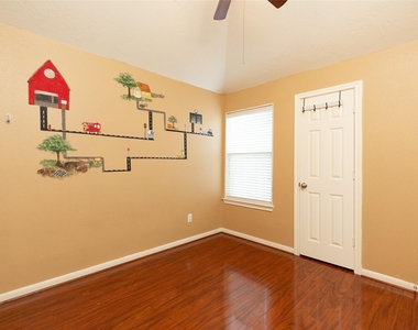10218 W Palm Lake Drive - Photo Thumbnail 15