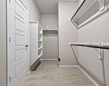 21522 Autumn Summit Street - Photo Thumbnail 27