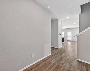 21522 Autumn Summit Street - Photo Thumbnail 45