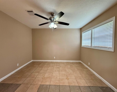 2519 Paul Quinn Street - Photo Thumbnail 8
