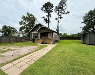 2519 Paul Quinn Street - Photo Thumbnail 1