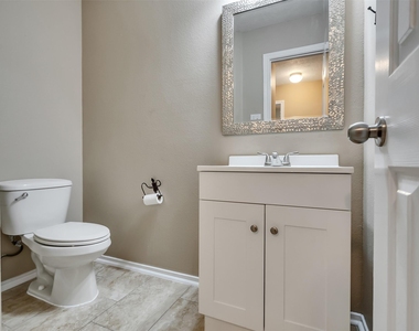 34 W Sage Creek Place - Photo Thumbnail 32