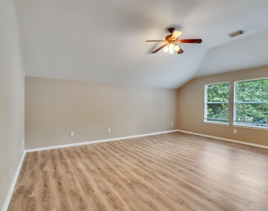 34 W Sage Creek Place - Photo Thumbnail 5