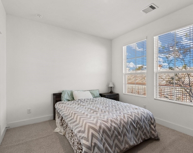 2928 Stevens Street - Photo Thumbnail 18