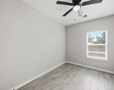 426 New Mexico Street - Photo Thumbnail 16