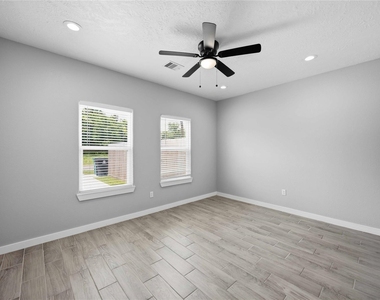 426 New Mexico Street - Photo Thumbnail 11