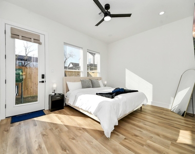 3909 Maggie Street - Photo Thumbnail 9