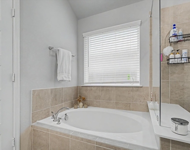 10842 Cliffs View Drive - Photo Thumbnail 24