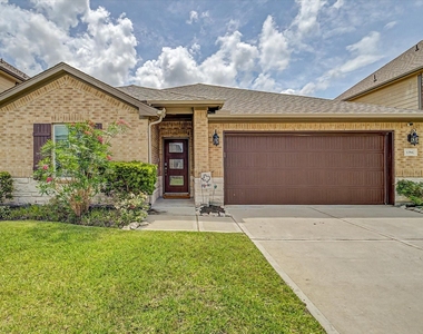 10842 Cliffs View Drive - Photo Thumbnail 3