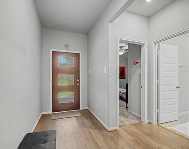 10842 Cliffs View Drive - Photo Thumbnail 4