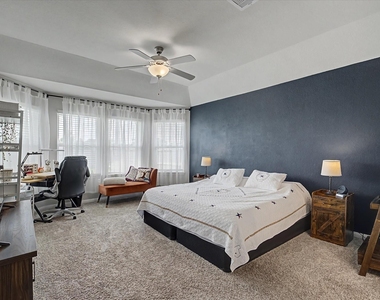 10842 Cliffs View Drive - Photo Thumbnail 17