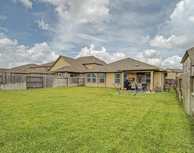 10842 Cliffs View Drive - Photo Thumbnail 40