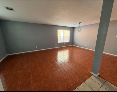 16939 Watering Oaks Lane - Photo Thumbnail 19