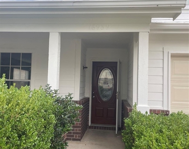16939 Watering Oaks Lane - Photo Thumbnail 2