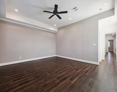 2807 Wichita Street - Photo Thumbnail 9