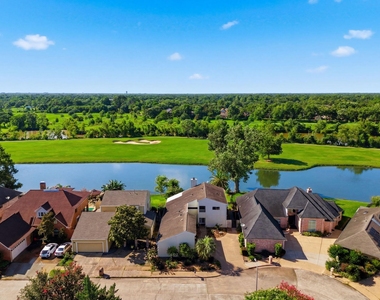 2810 Lake View Drive - Photo Thumbnail 45
