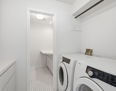 2810 Lake View Drive - Photo Thumbnail 30