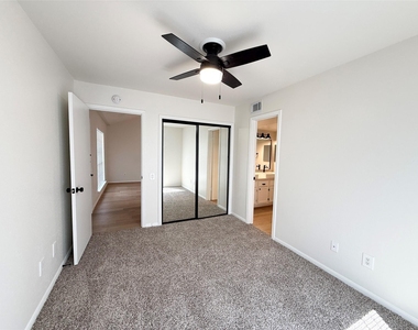 1860 White Oak Drive - Photo Thumbnail 20