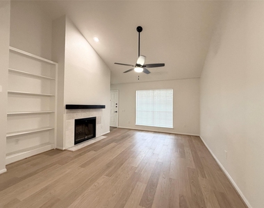 1860 White Oak Drive - Photo Thumbnail 7