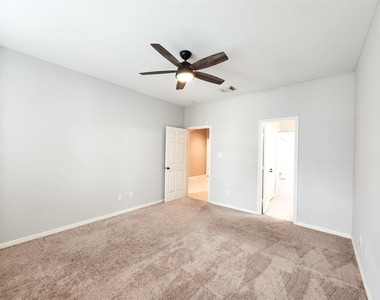 2637 W Dallas Street - Photo Thumbnail 21
