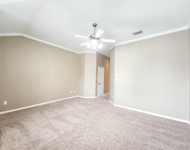 2637 W Dallas Street - Photo Thumbnail 18