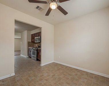 13510 Dahlia Green Way - Photo Thumbnail 19