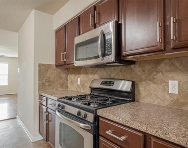 13510 Dahlia Green Way - Photo Thumbnail 15