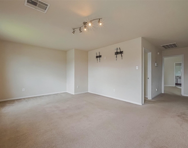 13510 Dahlia Green Way - Photo Thumbnail 24