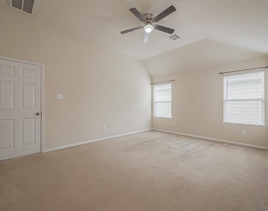 13510 Dahlia Green Way - Photo Thumbnail 39