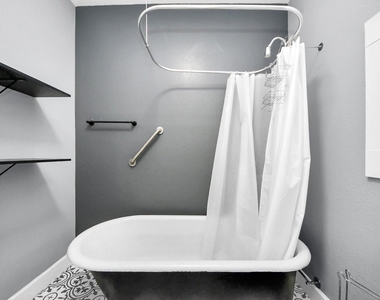 2502 Saltus Street - Photo Thumbnail 14