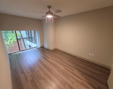3616 Richmond - Photo Thumbnail 9