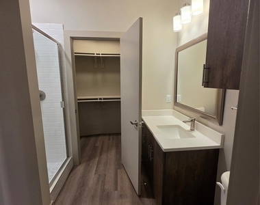 3616 Richmond - Photo Thumbnail 7