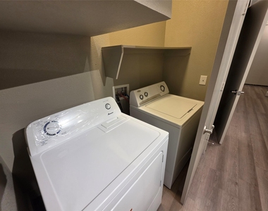 3616 Richmond - Photo Thumbnail 2