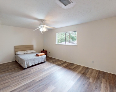 3819 Brook Shadow Drive - Photo Thumbnail 19