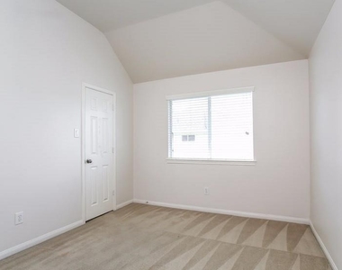 8903 Rolling Rapids Road - Photo Thumbnail 12