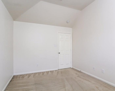 8903 Rolling Rapids Road - Photo Thumbnail 10