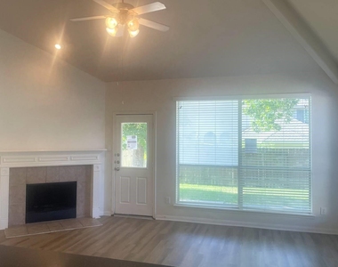 8903 Rolling Rapids Road - Photo Thumbnail 6
