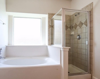 8903 Rolling Rapids Road - Photo Thumbnail 15