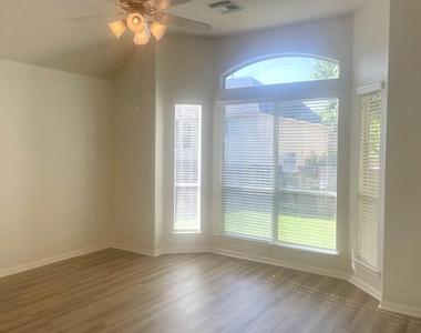 8903 Rolling Rapids Road - Photo Thumbnail 8