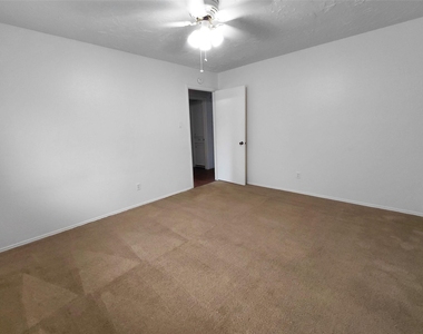 3203 Mourning Dove Drive - Photo Thumbnail 25